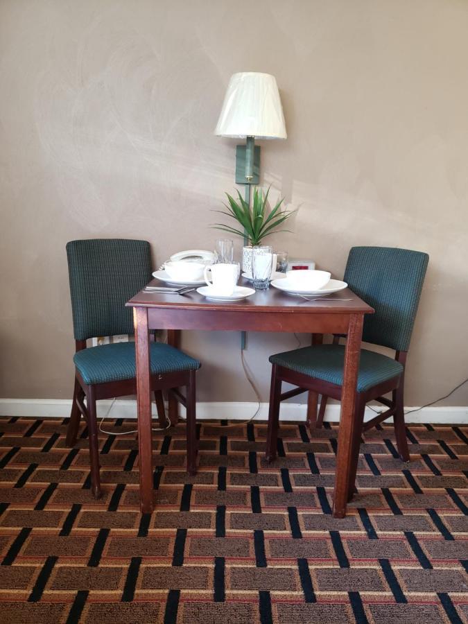 Affordable Suites Бърлингтън Екстериор снимка